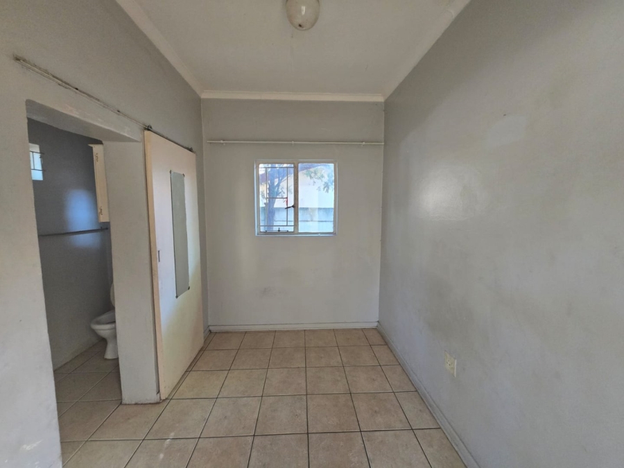 5 Bedroom Property for Sale in Jordania Free State
